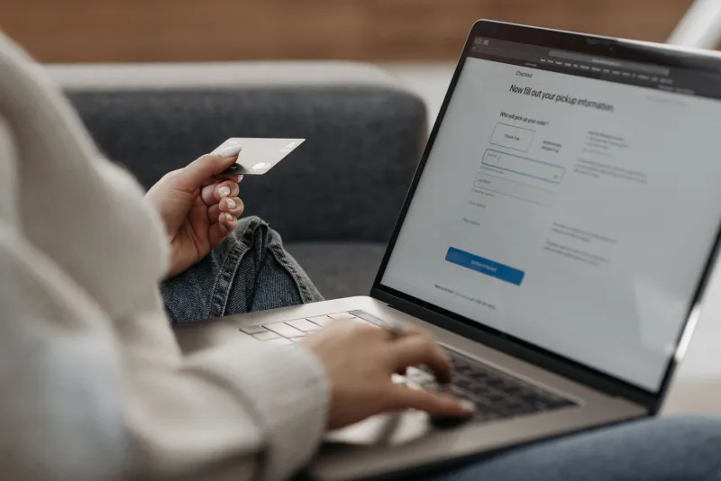 Rogue Pharmacies, Real Consequences: A Definitive Guide to Verifying an Online Pharmacy Before You Buy