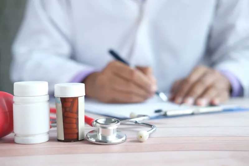 Your Prescription Has an Expiration Date Too — And Pharmacies Will Enforce It Without Warning